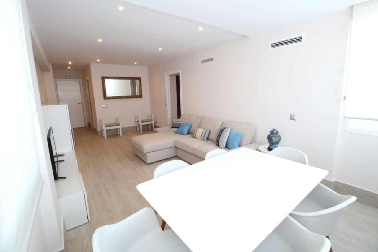 Apartamento Playa Fontanilla Apartment Marbella Ngoại thất bức ảnh