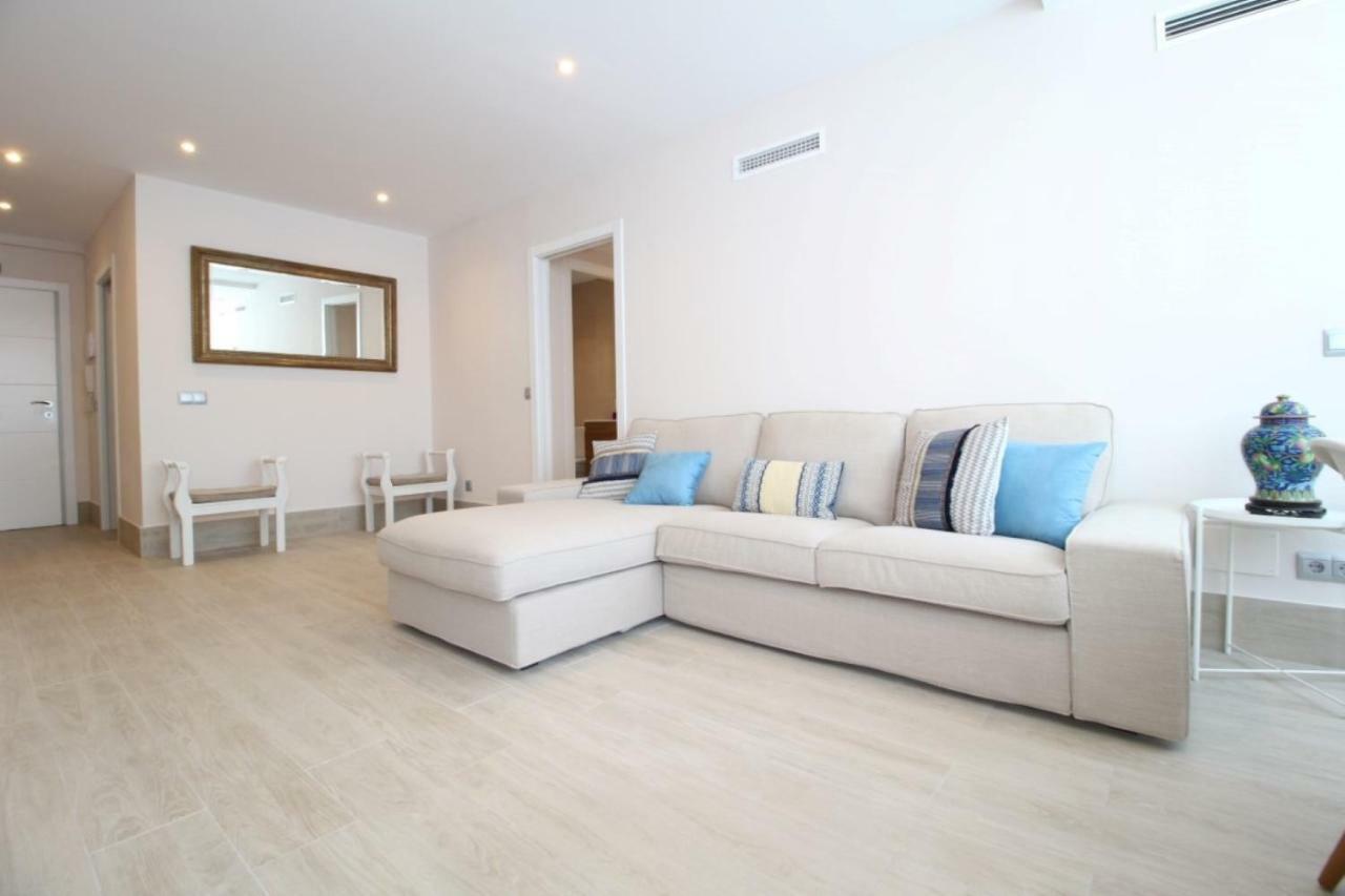 Apartamento Playa Fontanilla Apartment Marbella Ngoại thất bức ảnh