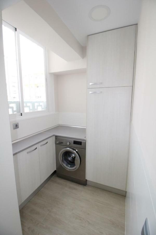 Apartamento Playa Fontanilla Apartment Marbella Ngoại thất bức ảnh